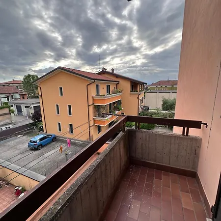 Rose 9 Palace * Brescia